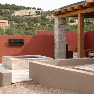 Contempoary Fire Pit Patio