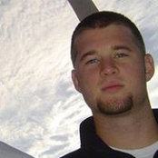 Josh Bests foto