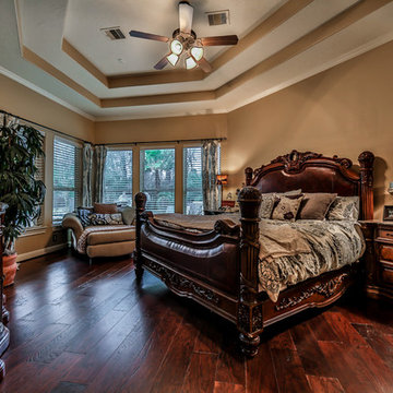 Kingwood-Traditional Home Staging and Decor