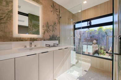 Example of a bathroom design in Other
