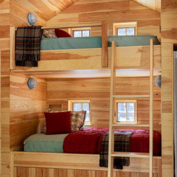 Brooklin cabin in Pine