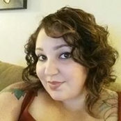 Mikayla Ouchs foto