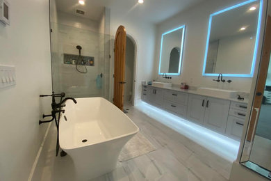 Inspiration for a bathroom remodel in Tampa