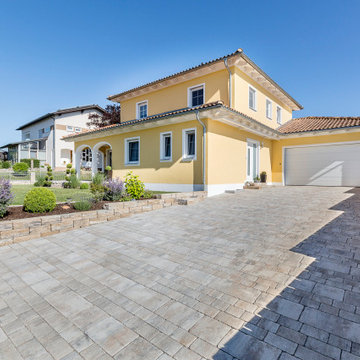 Mediterranes Flair in Haus, Hof und Garten