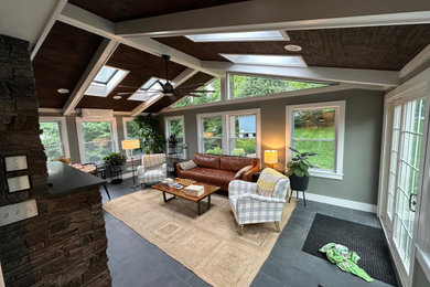 Example of an arts and crafts sunroom design in DC Metro
