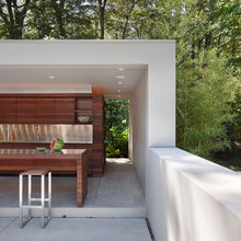outdoor kitchen