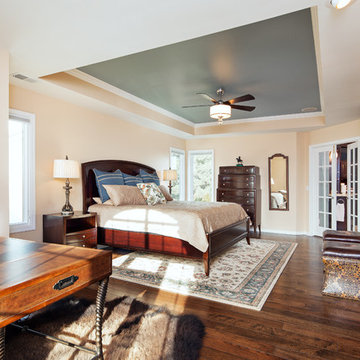 Eagle Run Bedroom/Bathroom Suite