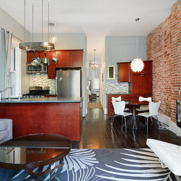 Chic Victorian Style One Bedroom - Uptown Hoboken