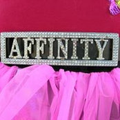Affinity Mingles foto
