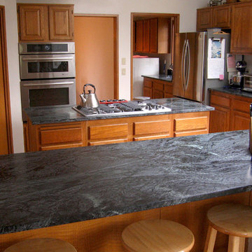Mirasol Spider Soapstone - Lake Oswego