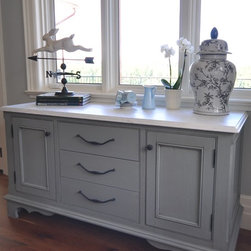 Jones Baseline Kitchen - Kitchen Cabinetry