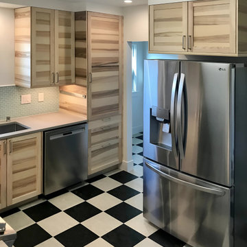 KITCHEN (View 1)