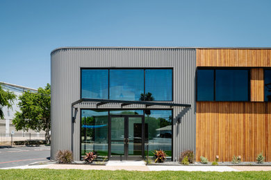 Minimalist exterior home photo in Austin