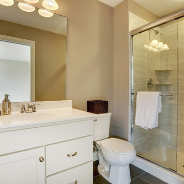 Second Bathroom – Maple Brook Model – Fall 2014 Parade of Homes