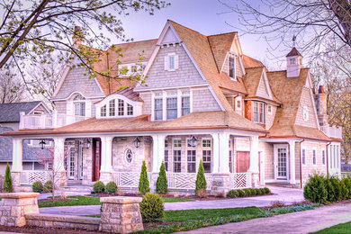 Inspiration for a timeless exterior home remodel in Chicago