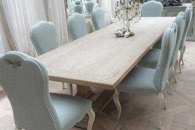 DESIREE DINING TABLE