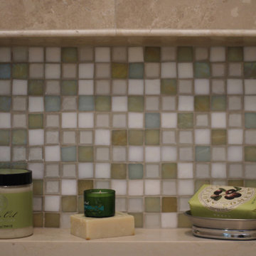 Large Traditional Bathroom in Palatine