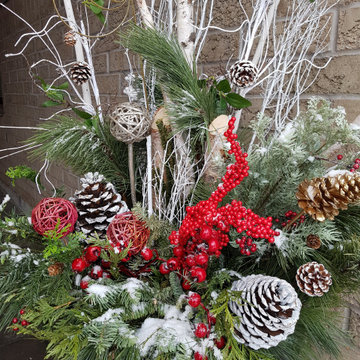 Holiday planter with a Scandinavian feel