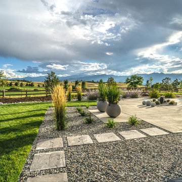 Contemporary Landscape with Basalt Columns Water Feature