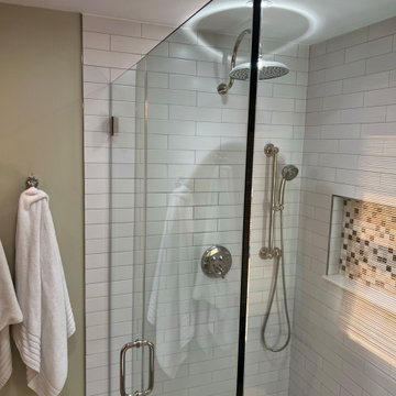 Luxurious Master Bathroom