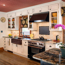 Sulisz Tuscan Farmhouse Kitchen