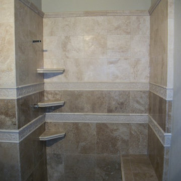 Travertine Shower with Double Deco Band, Seat and Shelves
