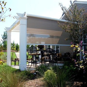 Adjustable Louvered Pergola and Patio Cover