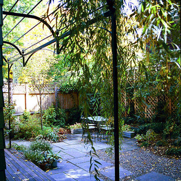 "Small Space" Patio Landscape Design Cambridge Massachusetts