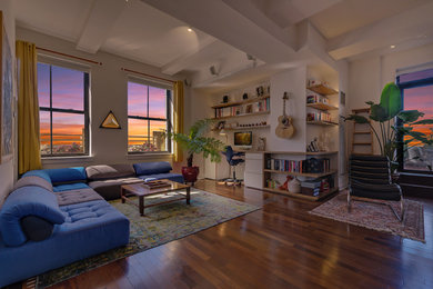 Example of a 1950s living room design in New York