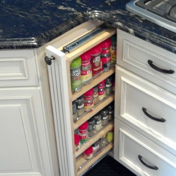 Wellington Ivory and Cinnamon Kitchen and Hutch