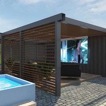 OUTDOOR COURTYARD