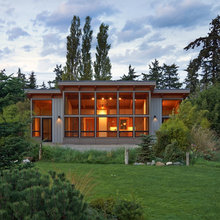 Mountain House: Exterior