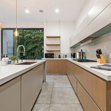 STR Photography — Interior & Exterior for Rental Listing
