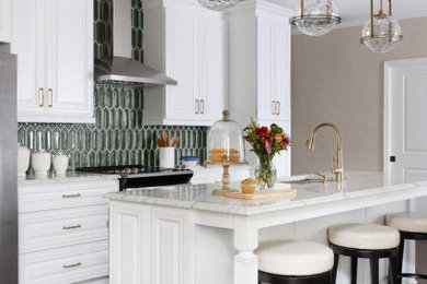 Inspiration for a timeless kitchen remodel in Atlanta
