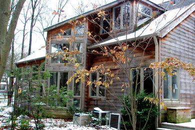 Traditional exterior home idea in Philadelphia