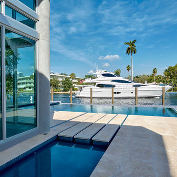 Rio Vista Residence