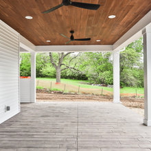 2314 Front Yard