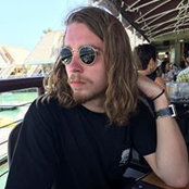 Daniel Kaveneys foto
