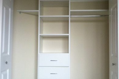 Example of a classic closet design in Minneapolis