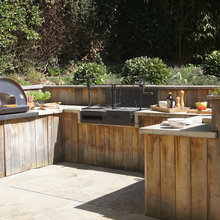Outdoor Kitchen