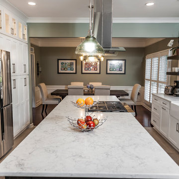 Open Kitchen with Large Island