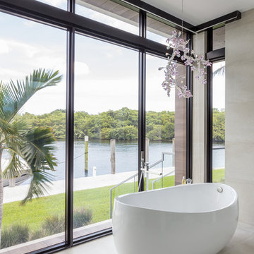 Riverhouse Residence