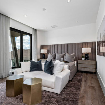 Wellington Contemporary