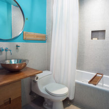 Bathroom Queen St