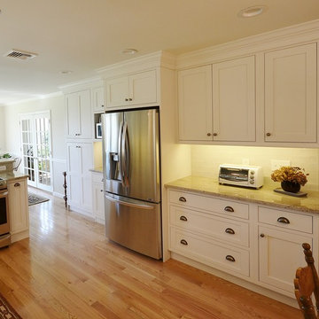 Kitchen Remodel in New Light!