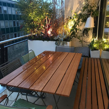 Aménagement d'un balcon à Neuilly dans un esprit bohème
