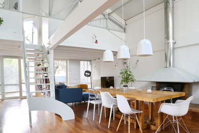 Photo of an industrial home design in Nantes.