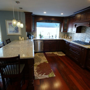 73 - Mission Viejo - Complete home remodel with brand new cabinets & flooring