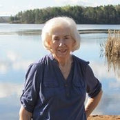 Carol Harris's photo