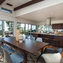 Dining room table